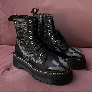 Dr Martens Jadon 36 M4/W5 hi high leather docs animal print spiked NWOT
